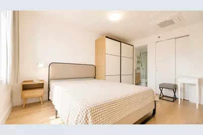 13119 Fowler Avenue #4C, Flushing, NY 11355 - Photo 7