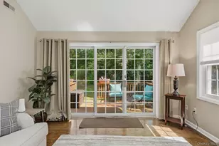 2 N Cambridge Ct, Fishkill, NY 12524 - Photo 9