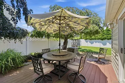 19 Tower Lane, Levittown, NY 11756 - Photo 19