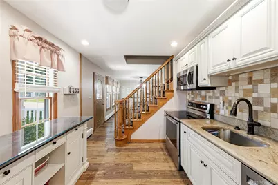 19 Tower Lane, Levittown, NY 11756 - Photo 11