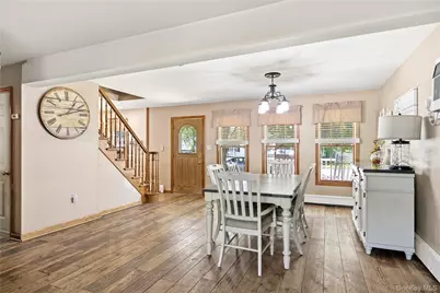19 Tower Lane, Levittown, NY 11756 - Photo 5