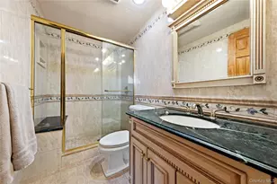 19 Tower Ln, Levittown, NY 11756 - Photo 15