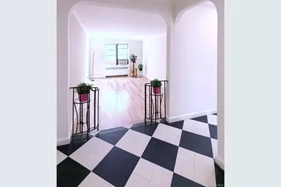 300 W 53rd Street #4K, New York, NY 10019 - Photo 7