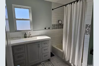 146 Kingston Boulevard, Island Park, NY 11558 - Photo 9