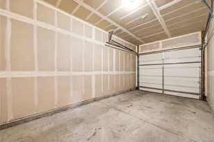260 Medea Way, Central Islip, NY 11722 - Photo 27