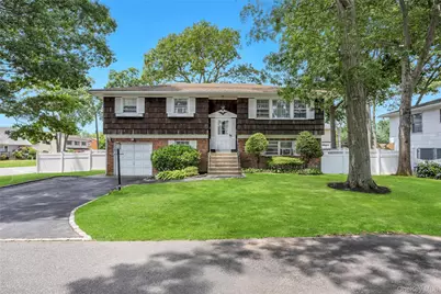 612 Vine Street, Babylon, NY 11702 - Photo 3