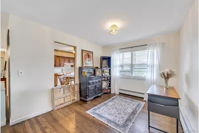 612 Vine Street, Babylon, NY 11702 - Photo 11