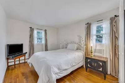 612 Vine Street, Babylon, NY 11702 - Photo 21