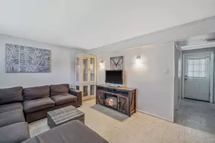 92 Rhode Island Ave, Bay Shore, NY 11706 - Photo 21