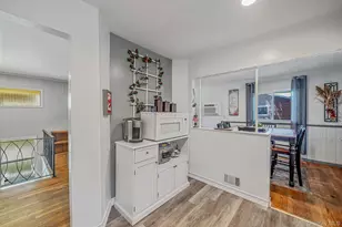 92 Rhode Island Ave, Bay Shore, NY 11706 - Photo 9