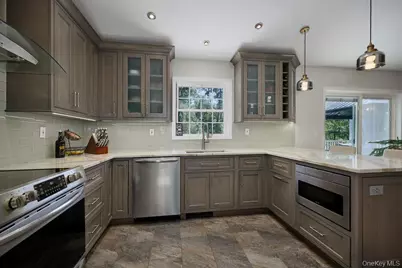 3 Justbrand Lane, Poughkeepsie, NY 12603 - Photo 3