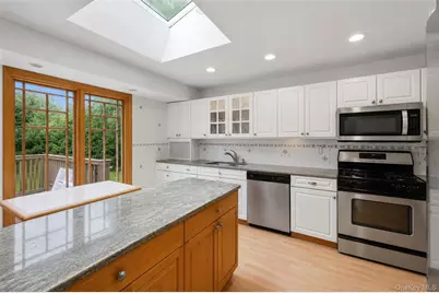 3 Larch Court, Suffern, NY 10901 - Photo 11