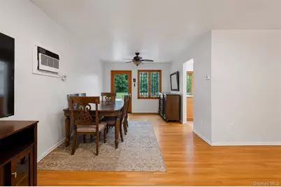 3 Larch Court, Suffern, NY 10901 - Photo 9