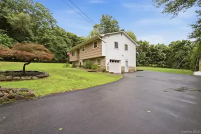 3 Larch Court, Suffern, NY 10901 - Photo 27