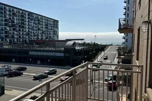 125 E Broadway, Long Beach, NY 11561 - Photo 11