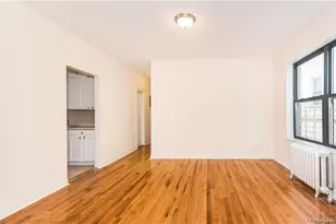 204 W 260th St, Bronx, NY 10471 - Photo 9