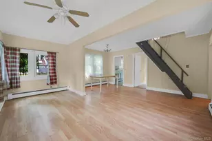 24 Thomas Rd, Sound Beach, NY 11789 - Photo 5