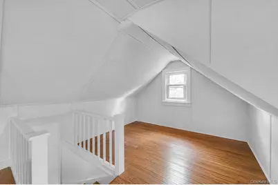 24 Thomas Road, Sound Beach, NY 11789 - Photo 15