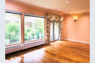 12-31 Robin Lane #Triplex, 1st Floor, Bayside, NY 11360 - Photo 5