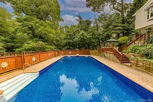 41 Oak St, Smithtown, NY 11787 - Photo 23