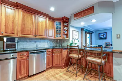 41 Oak Street, Smithtown, NY 11787 - Photo 11