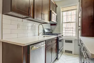 77-14 113th St, Forest Hills, NY 11375 - Photo 21