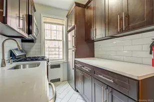 77-14 113th St, Forest Hills, NY 11375 - Photo 23