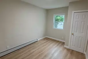 14 Perkal St, Bay Shore, NY 11706 - Photo 15