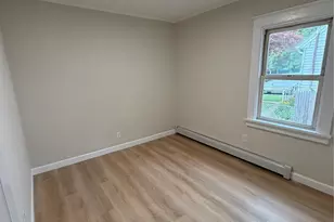 14 Perkal St, Bay Shore, NY 11706 - Photo 13