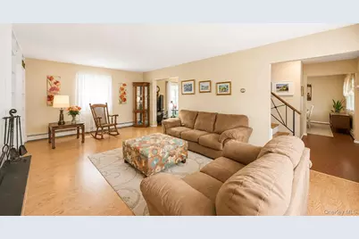 4 Beaverdale Lane, Stony Brook, NY 11790 - Photo 7
