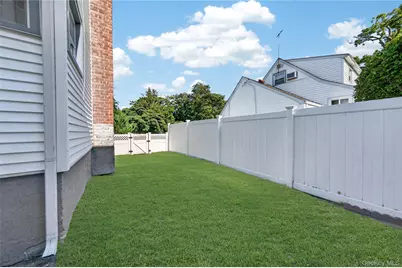 2136 Spruce Street, Baldwin, NY 11510 - Photo 23