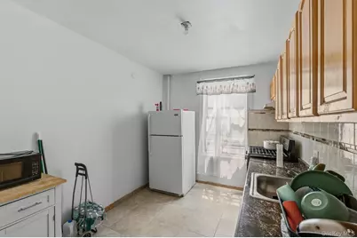 1149 Croes Avenue, Bronx, NY 10472 - Photo 13