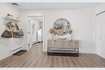 62 Canoe Place Road #623/624, Hampton Bays, NY 11946 - Photo 19