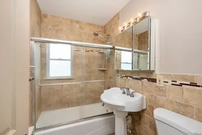 23 Rosebud Avenue, Merrick, NY 11566 - Photo 11
