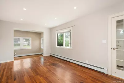 23 Rosebud Avenue, Merrick, NY 11566 - Photo 3