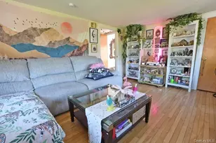 478 Marcy Ave, Riverhead, NY 11901 - Photo 5