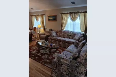 5127 Village Circle E, Manorville, NY 11949 - Photo 19