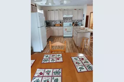 5127 Village Circle E, Manorville, NY 11949 - Photo 7
