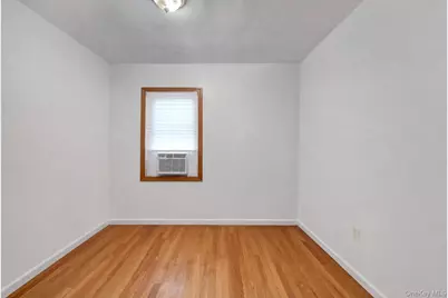 1808 Hering Avenue, Bronx, NY 10461 - Photo 3