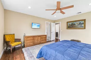 1063 Barrie Ave, Wantagh, NY 11793 - Photo 9