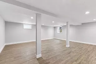 1063 Barrie Ave, Wantagh, NY 11793 - Photo 25