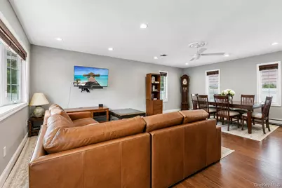 1063 Barrie Avenue, Wantagh, NY 11793 - Photo 5