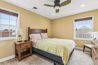 1063 Barrie Avenue, Wantagh, NY 11793 - Photo 21