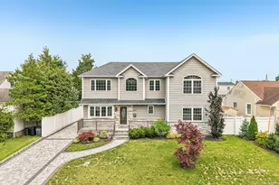 1063 Barrie Ave, Wantagh, NY 11793 - Photo 31
