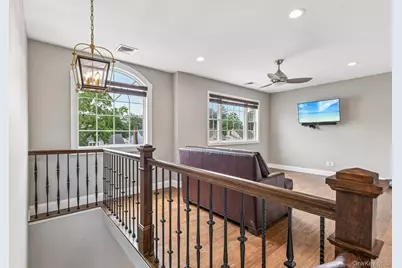 1063 Barrie Avenue, Wantagh, NY 11793 - Photo 15