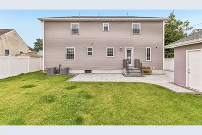 1063 Barrie Avenue, Wantagh, NY 11793 - Photo 27