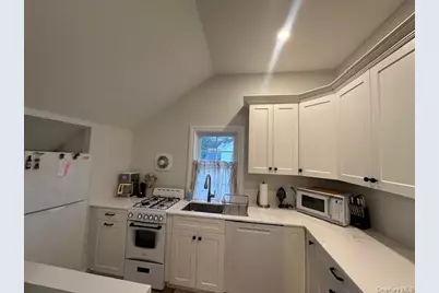 68 Nassau Road #2nd Floor, Huntington, NY 11743 - Photo 7