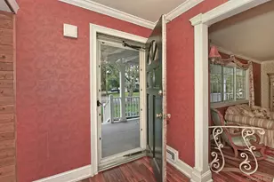 10 Linford Ln, Melville, NY 11747 - Photo 7