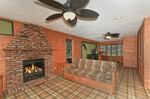 10 Linford Ln, Melville, NY 11747 - Photo 21