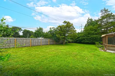 10 Linford Lane, Melville, NY 11747 - Photo 33